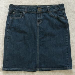 Like New denim jean skirt